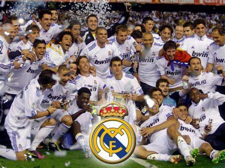 2011 Soccer - Real Madrid and Tottenham Hotspur European Cup Press Conference - April 12, 2011