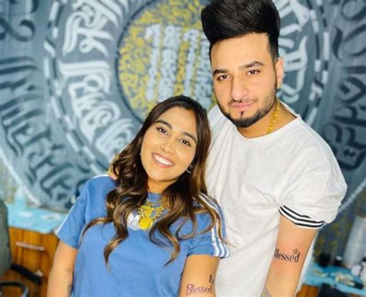 Afsana Khan with her husband