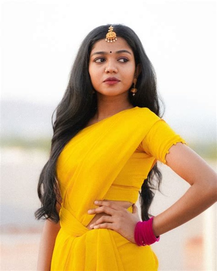Amala Shaji, Cars, Net Worth, Income Source, House & Salary