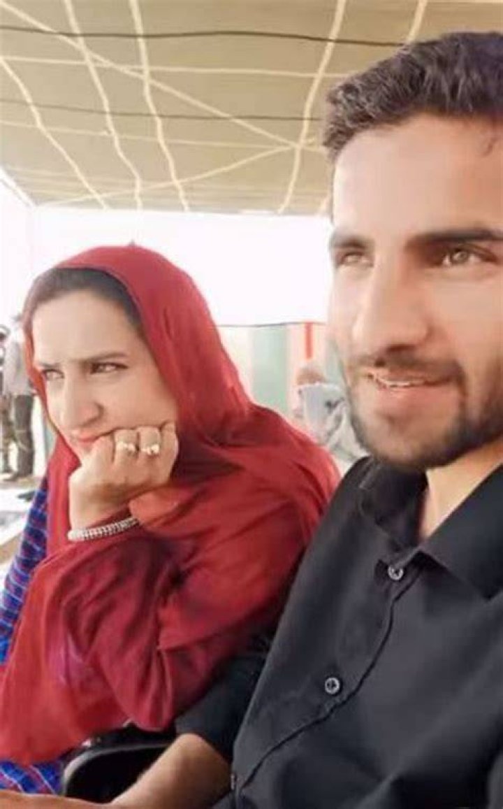 Amreen bhat with her brother Tanveer Bhat