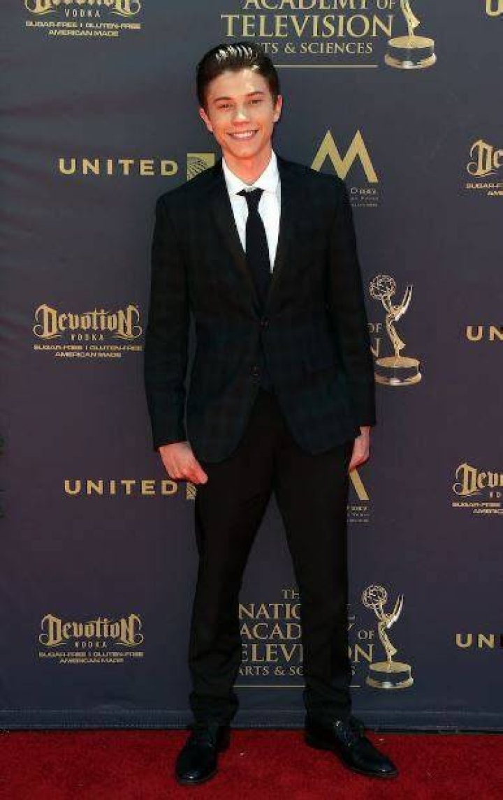 Anthony Turpel height