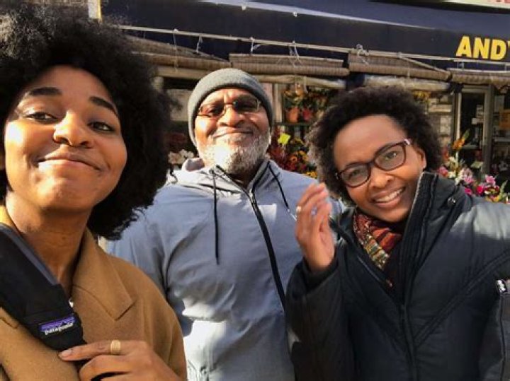 Ayo Edebiri with her parents