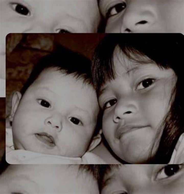 Basmalah Gralind with her sister during her childhood days