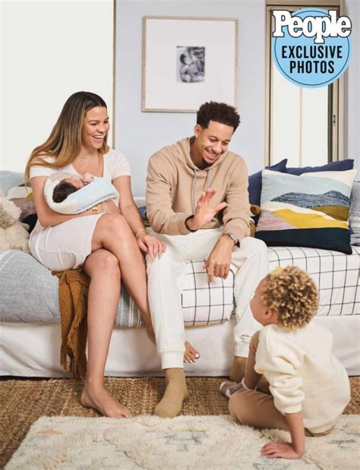 Callie and Seth Curry's wedding photo