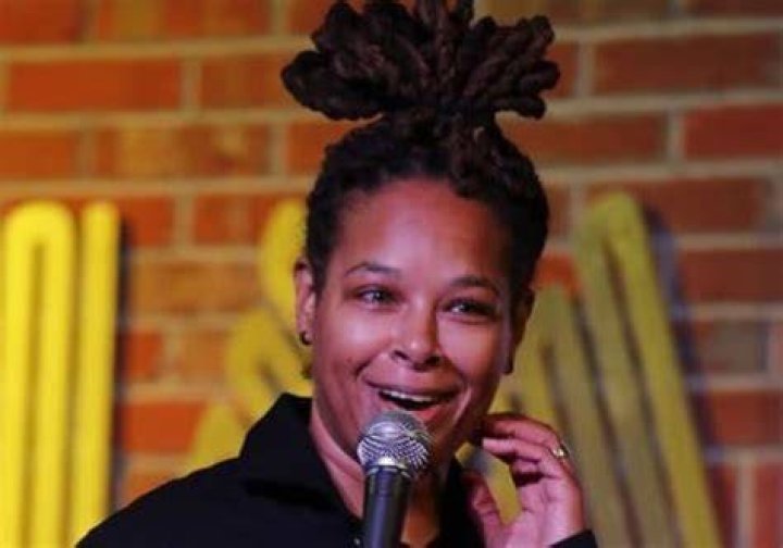 Chaunte Wayans height