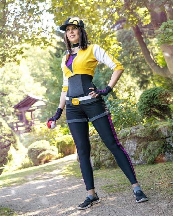 Dare Taylor loves Pokemon Cosplays