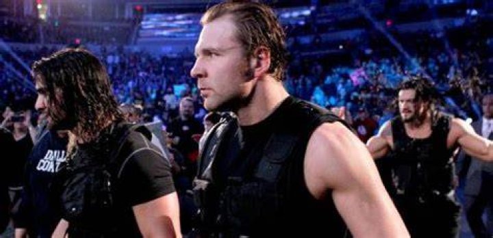 Dean Ambrose durante un House Show di gennaio 2015