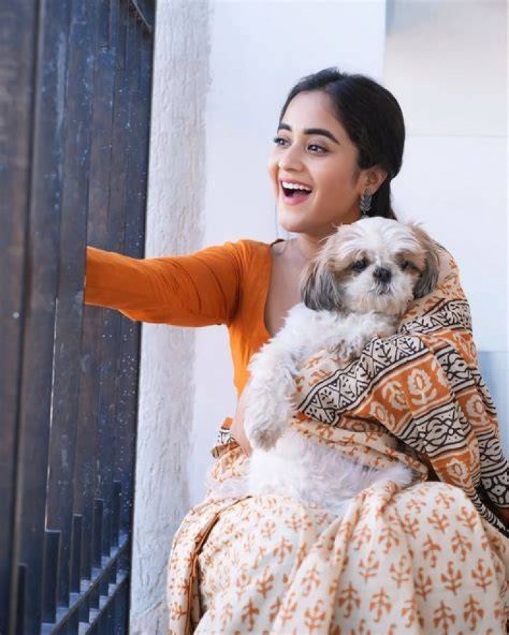 Deepthi Sunaina and her pet dog Tommie