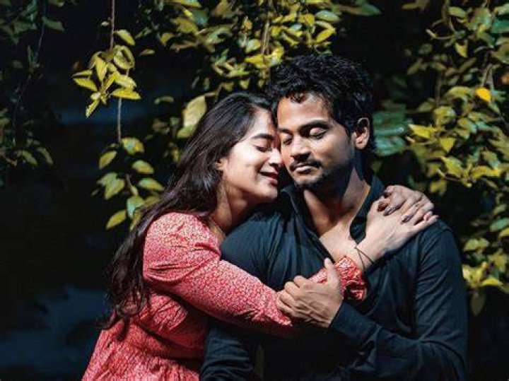 Deepthi Sunaina with her boyfriend Shanmukh Jaswanth Kandregula