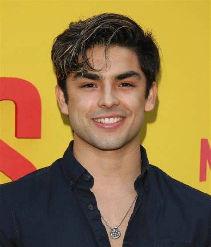 Diego Tinoco net worth