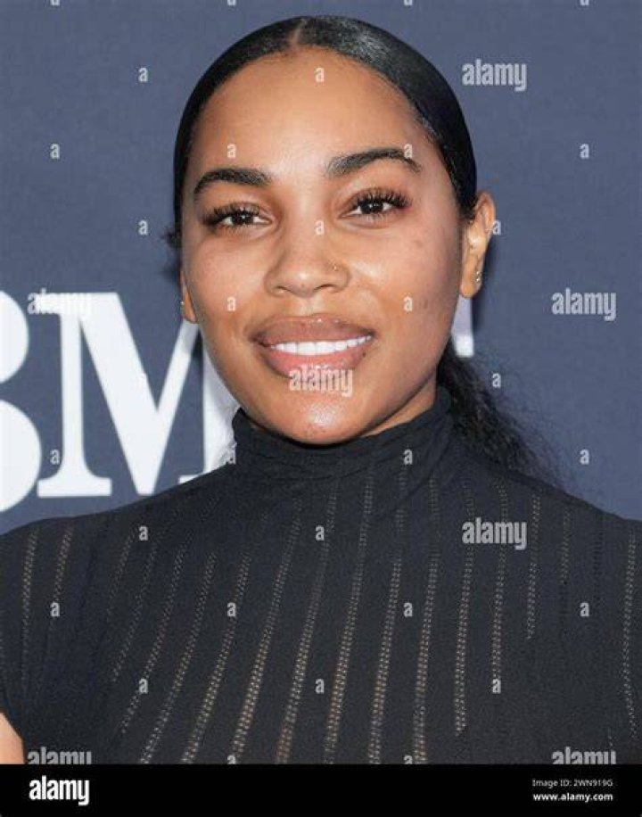Dreka Gates attended many live shows