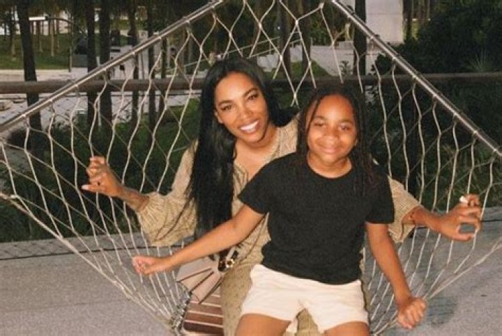 Dreka Gates with her son and daughter