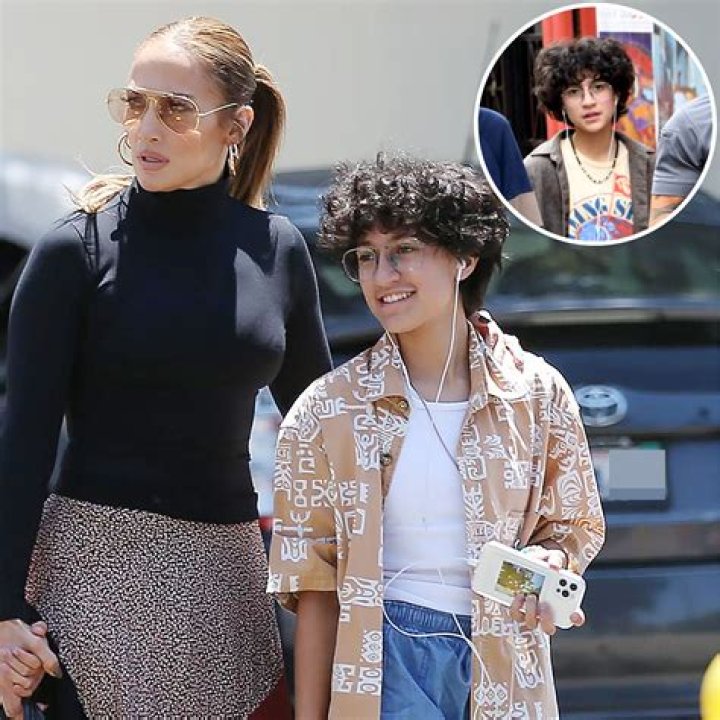 Emme Muniz Rocks Edgy Look in Paris With J. Lo, Ben: Photos