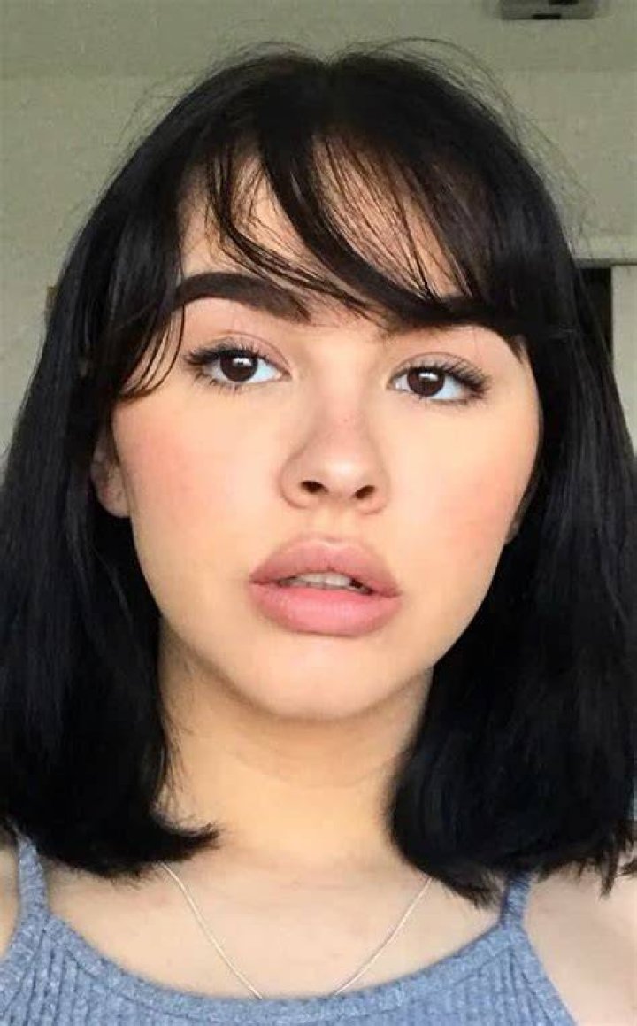 Enya Umanzor height