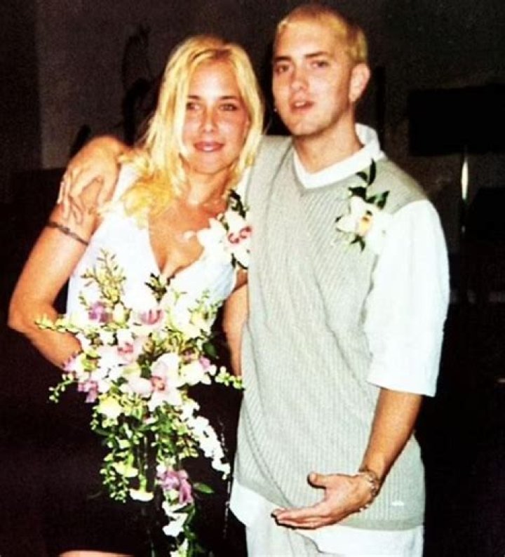 Eric Hartter dated Kim Mathers in the past