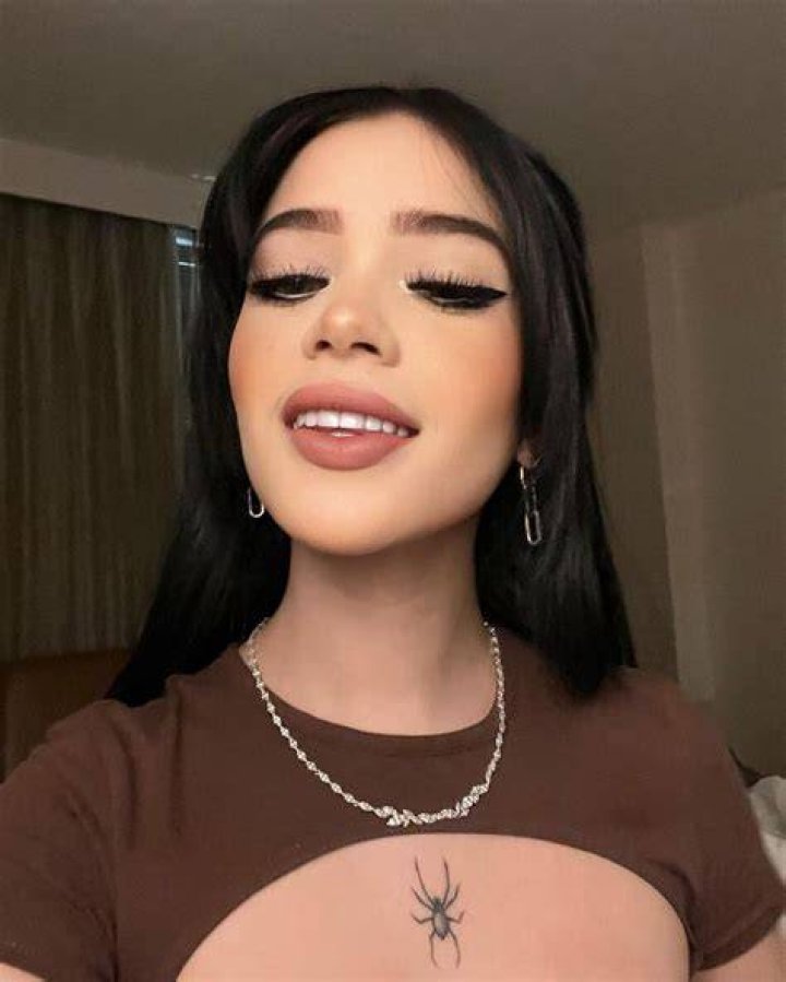 Fernanda Villalobos was in a relationship with ROD