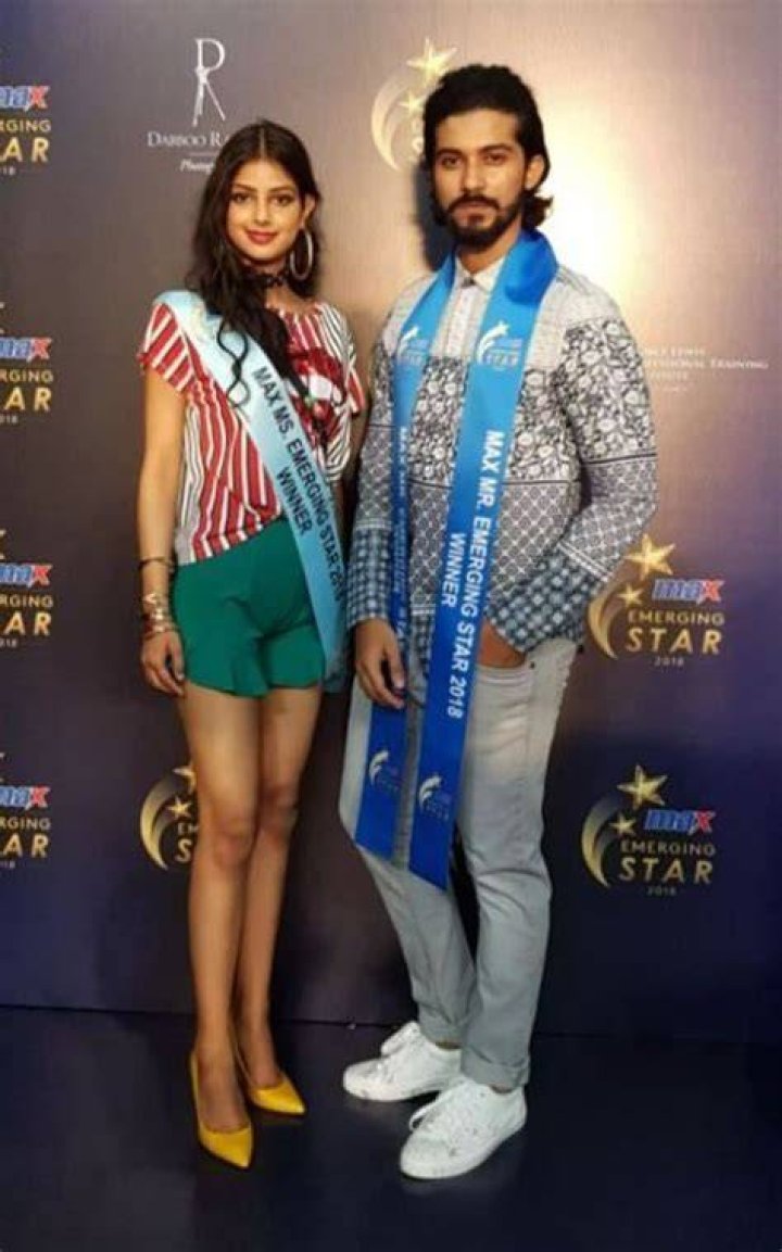 Harnaaz Sandhu height