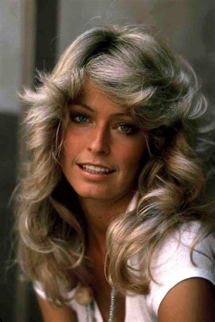 How tall is Farrah Fawcett
