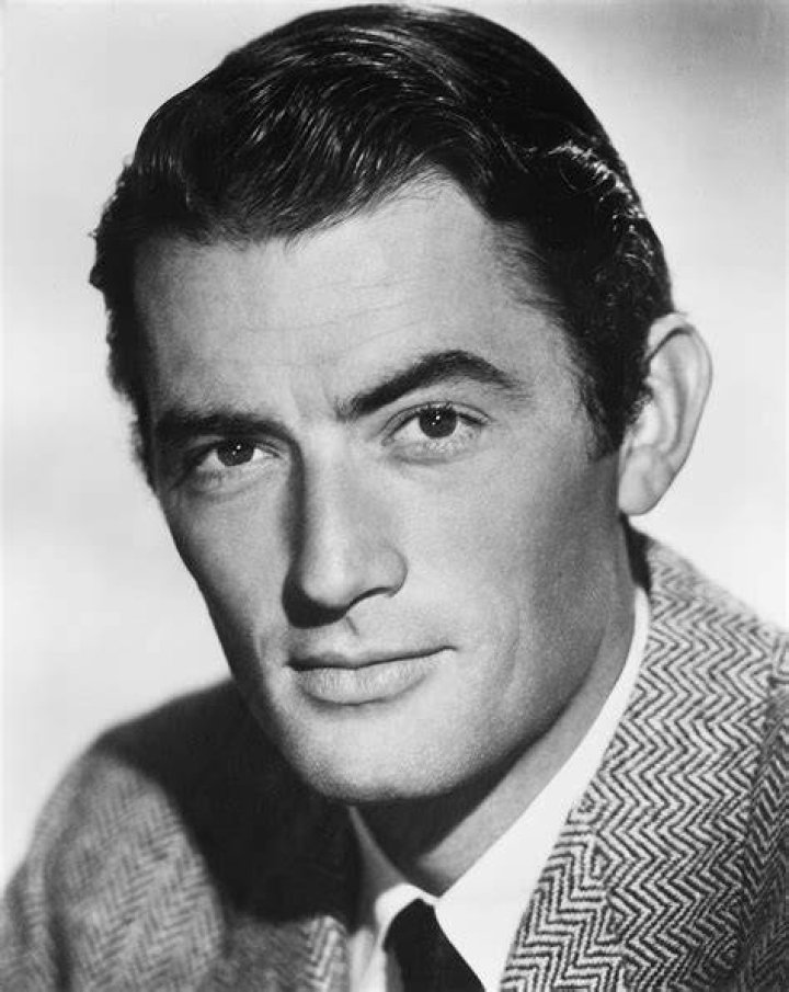 How tall is Gregory Peck