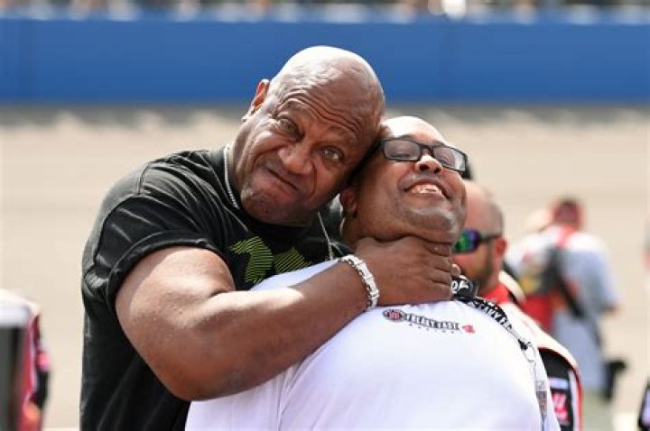How tall is Tommy Tiny Lister