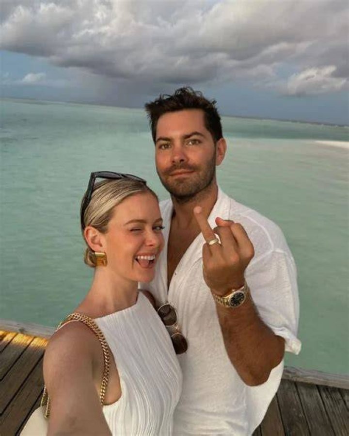 Instagram Screenshot Paradise Star Dylan Barbour Claps Back After Someone Says He Doesn't Work