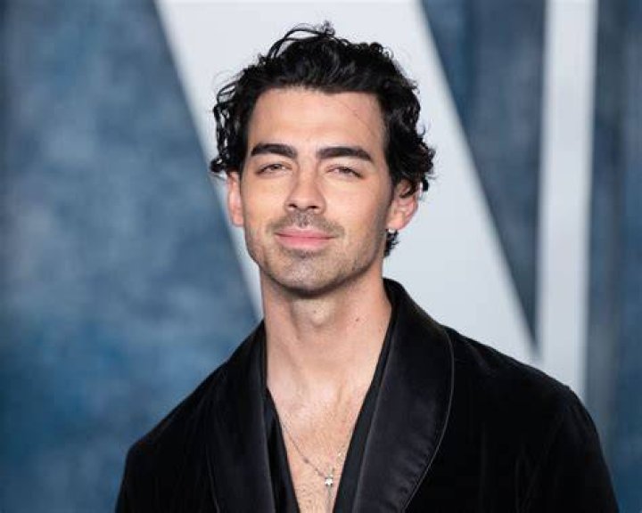 joe jonas