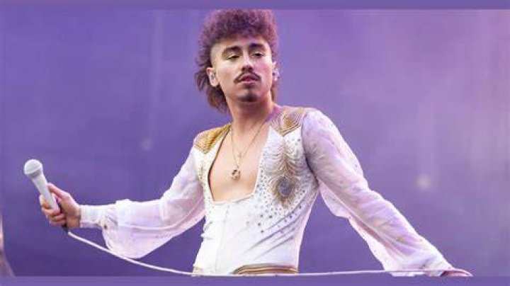 Josh Kiszka is a main vocalist in Greta Van Fleet