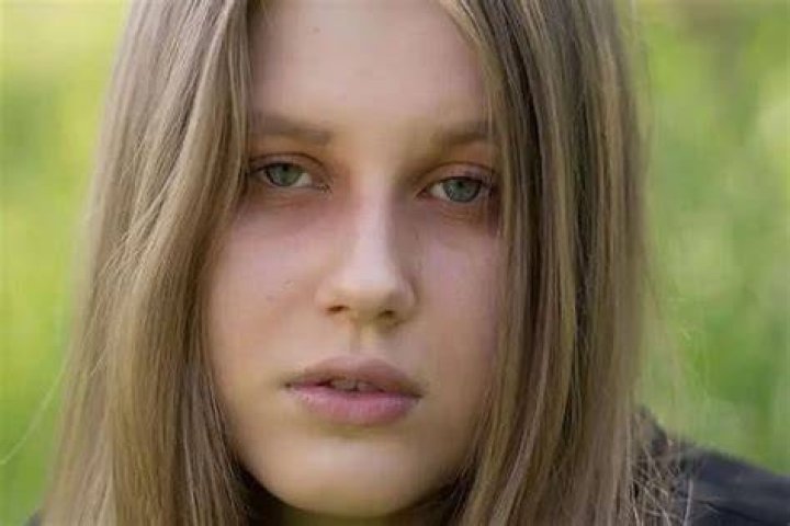 Julia Faustyna claims