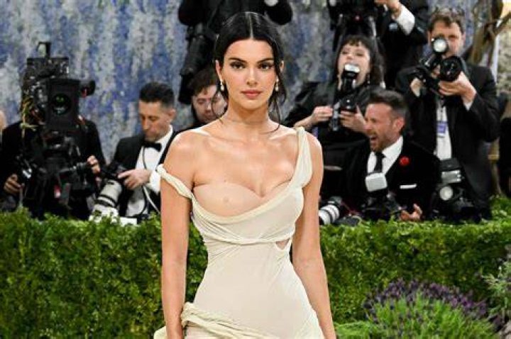 kendall jenner met gala