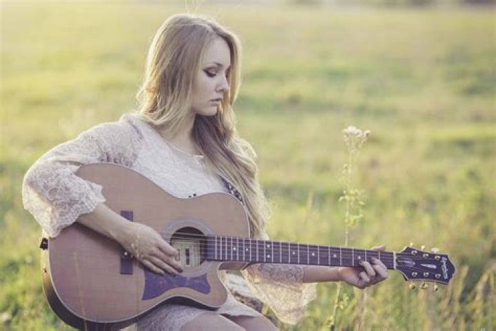 Kiara loves to play guitar