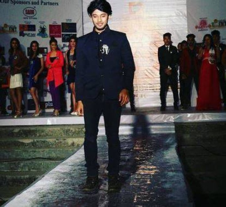 Kishor Das on the ramp of Eastern Style Week 2021