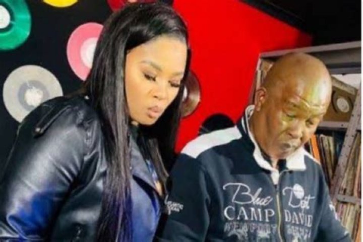 Lady Du with her father