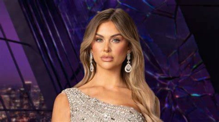 Lala Kent instagram story flying commercial
