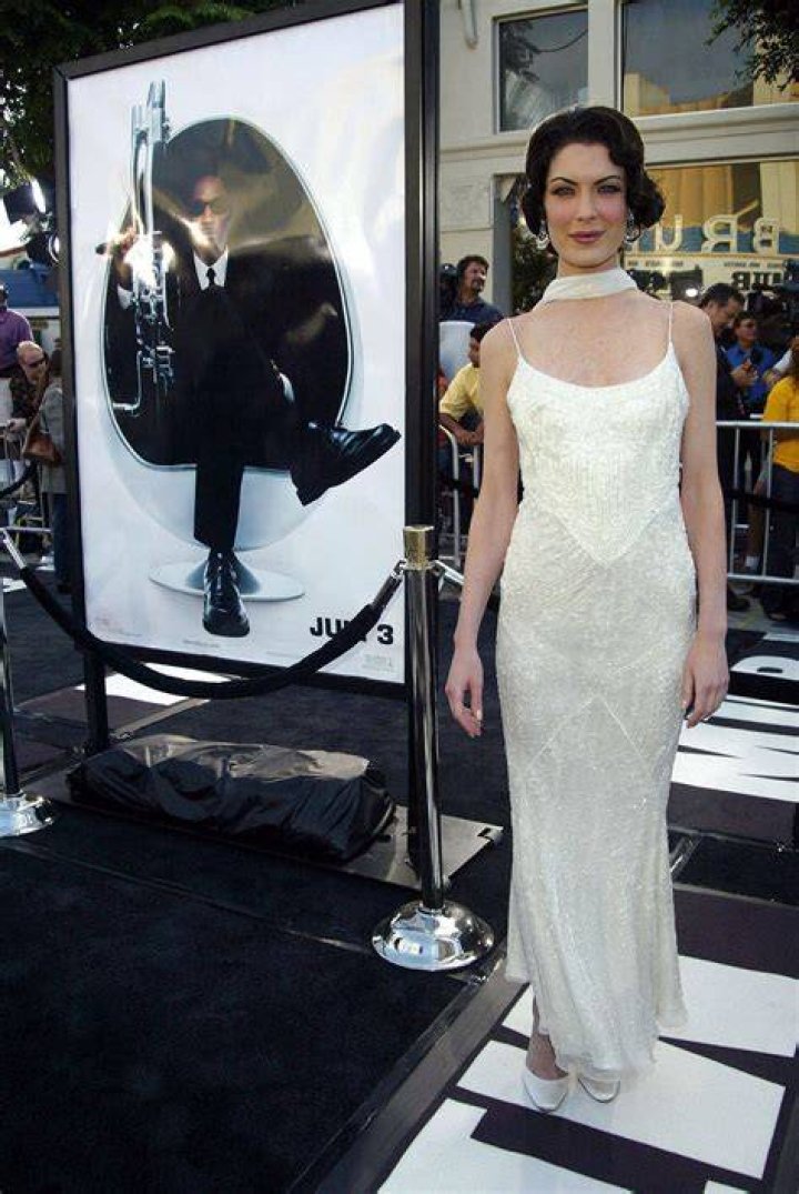 Lara flynn boyle 2