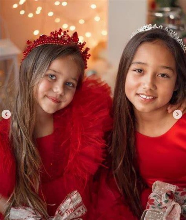 Mariela Roman daughters