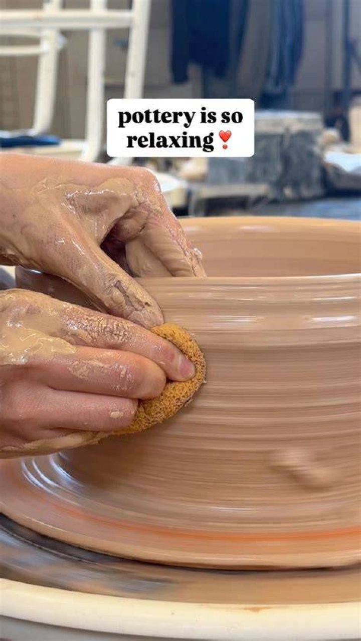 Martina Maccari loves clay pottery