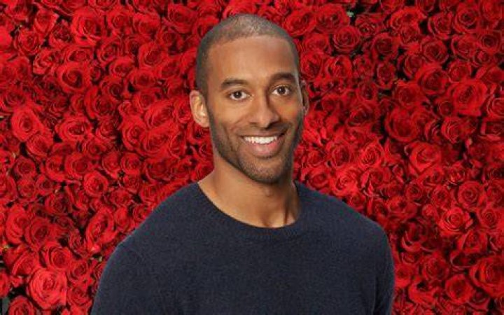 MATT JAMES First Impression Rose The Bachelor Season 25