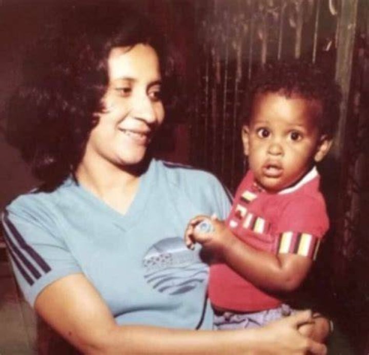 Mikaben childhood image with his mom