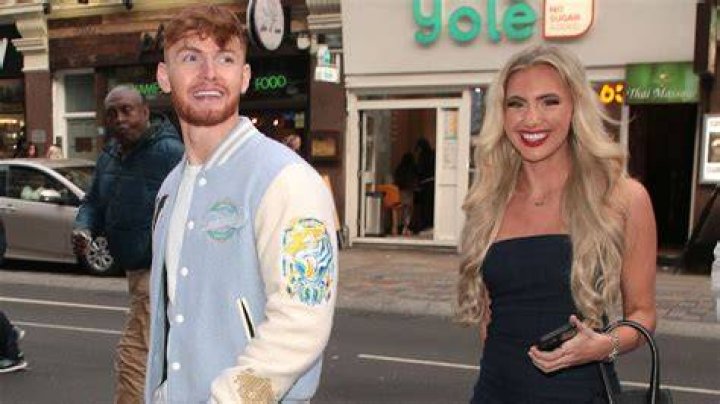 Mollie Salmon height
