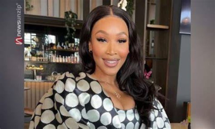 Mpumi Mophatlane's Instagram account