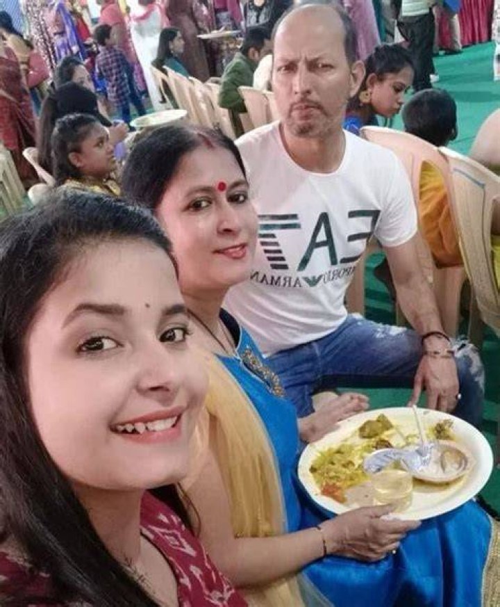 Natasha Rajeshwari with her family