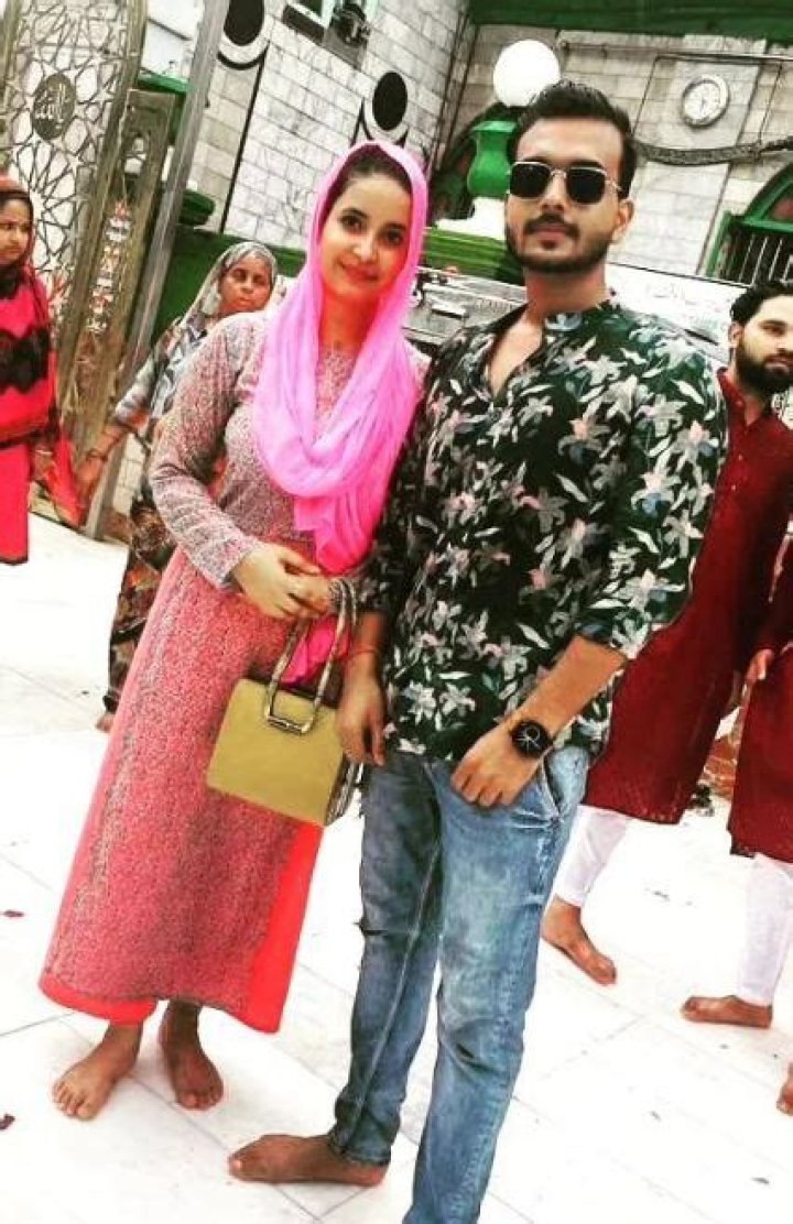 Natasha Rajeshwari with her friend