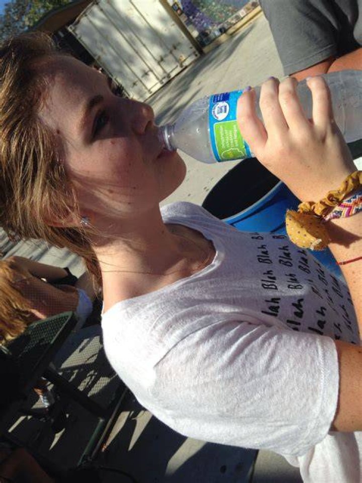 Olivia likes drinking