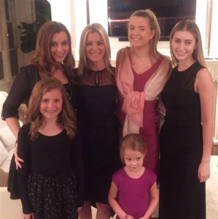 Olivia Macklin with her mother and sisters