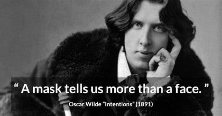 Oscar Wilde Mask