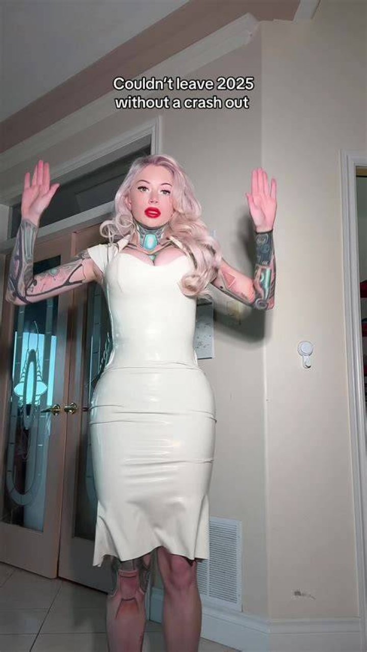 Pinup Pixie is a TikTok star