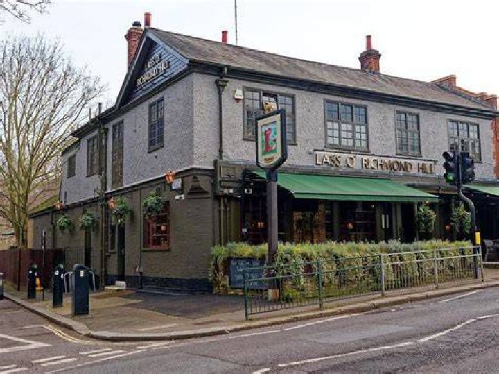 Pub Memorial For Richmond