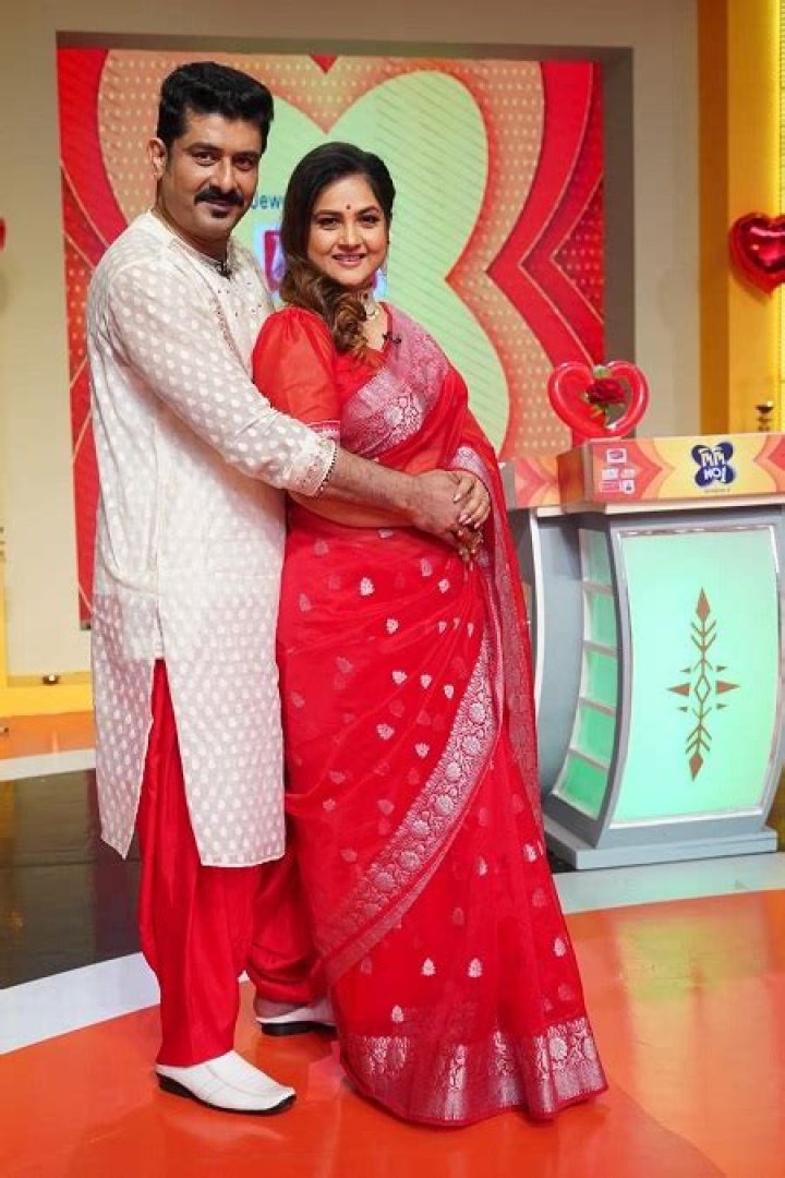 Raja Chatterjee with his wife