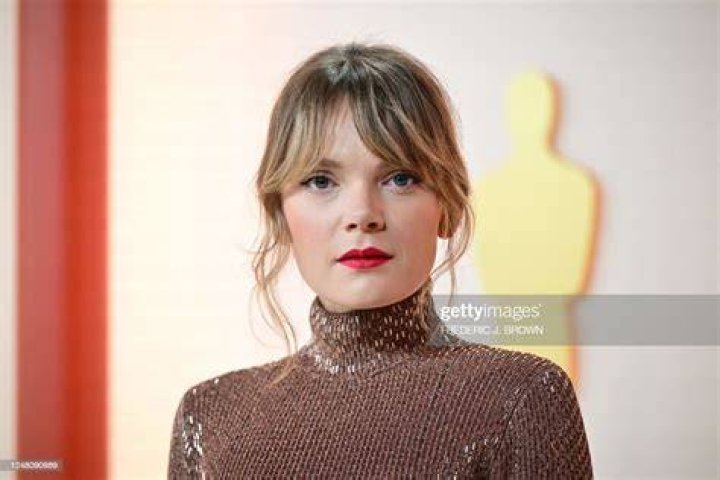 Sandra Drzymalska Polish actress played a main role as Monika in Sexify