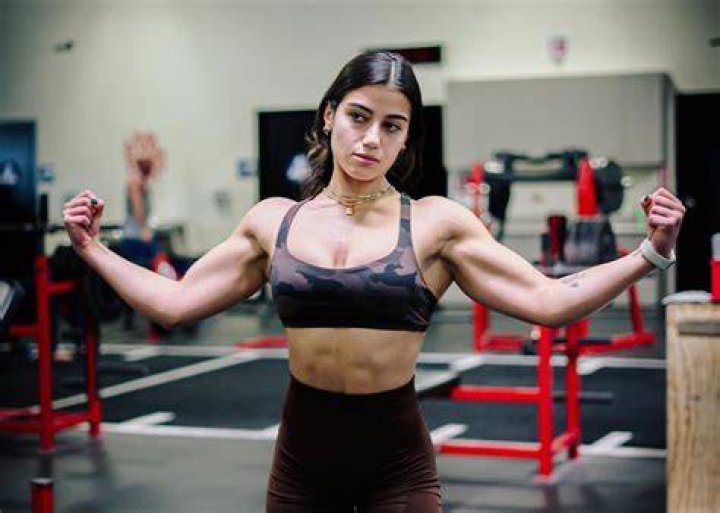 Sara Saffari workkout